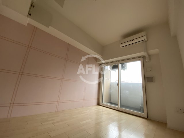 居室・リビング　SERENiTE本町reflet（セレニテ本町ルフレ）　洋室