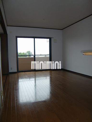 居室・リビング　開放感のあるリビング