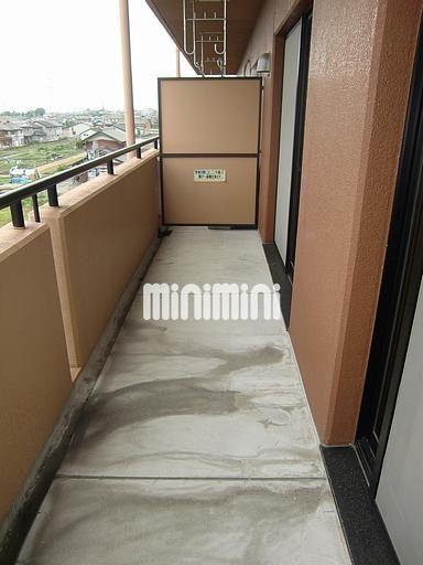 バルコニー　奥行きのあるベランダ