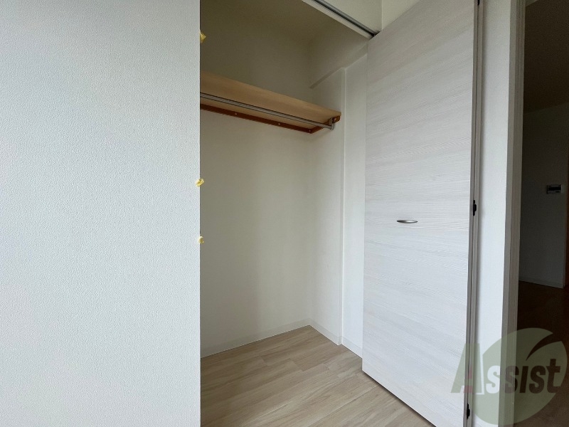 収納　クローゼットがありました。お洋服や荷物はここへ