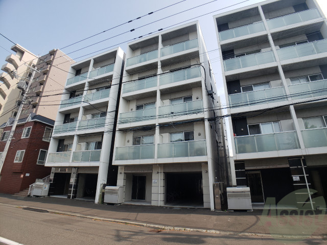 建物外観　札幌市北区１９条西「アドバンスＮ１９」