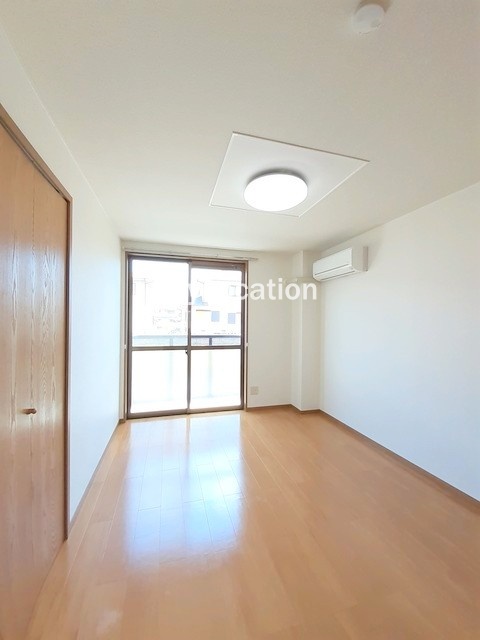 居室・リビング　☆快適なくつろぎ空間です☆