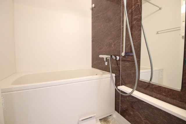 バス・シャワールーム　※別室の参考写真の為、現況優先です。