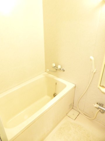 バス・シャワールーム　バス※別部屋参考写真