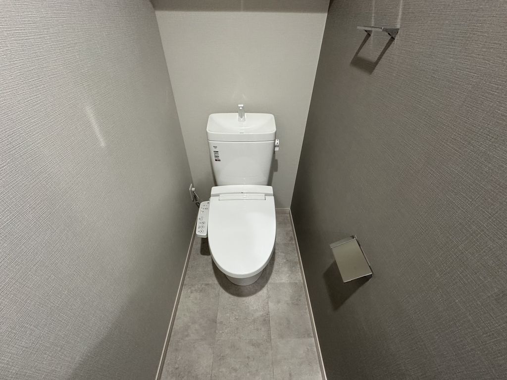 トイレ　清潔感のあるトイレです