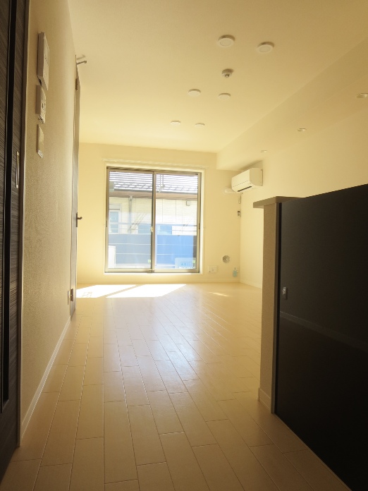 居室・リビング　ＬＤＫ１２．４帖最上階陽当たり良好♪