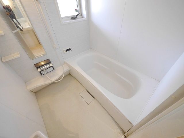 バス・シャワールーム　★ひろびろとしたお風呂★
