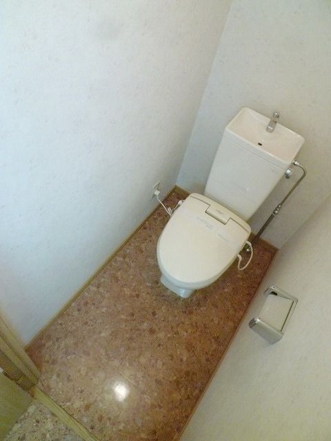 トイレ　★お部屋探しはタウンハウジング高幡不動店まで★