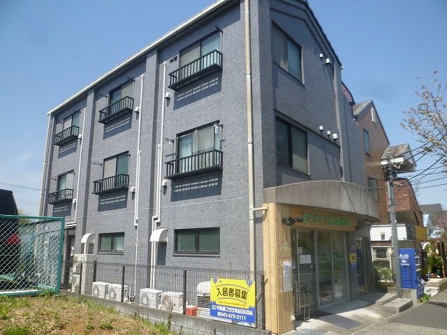 建物外観　★お部屋探しはタウンハウジング高幡不動店まで★