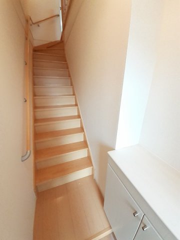 玄関　落ち着いた玄関です