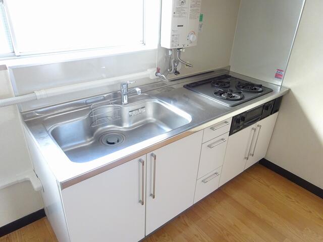 キッチン　別号室の写真を使用しています