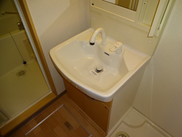 洗面設備　洗髪洗面化粧台