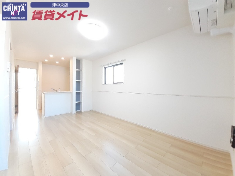 居室・リビング　同型タイプの写真です