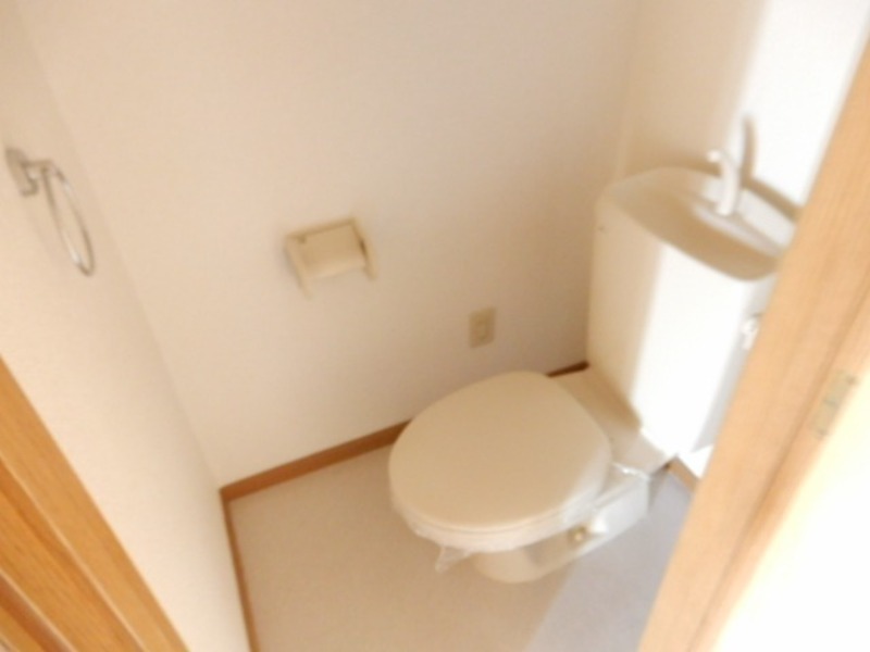 トイレ　図面と現状に相違がある場合には現状を優先