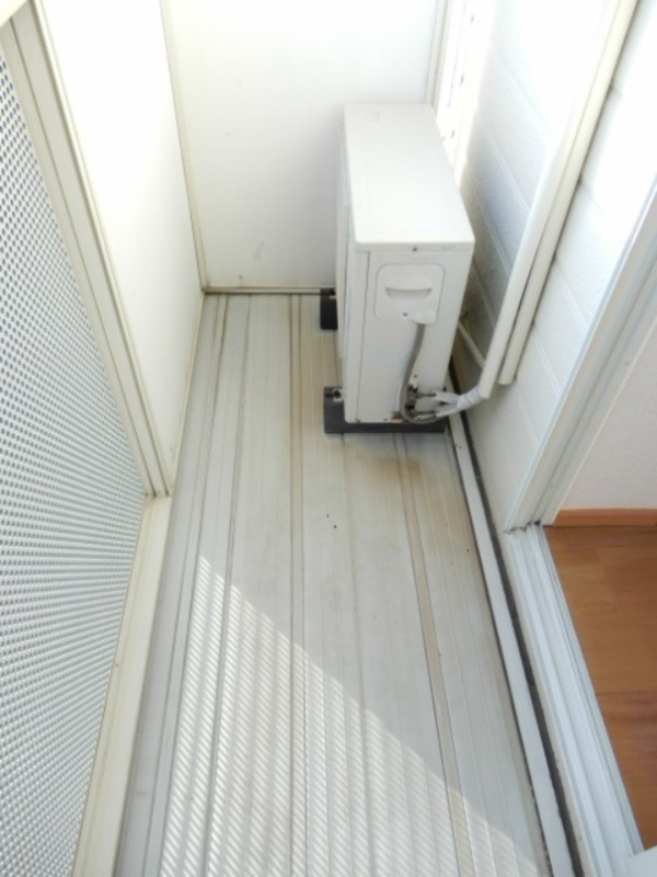 バルコニー　図面と現状に相違がある場合には現状を優先