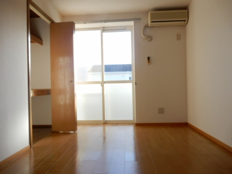 居室・リビング　図面と現状に相違がある場合には現状を優先