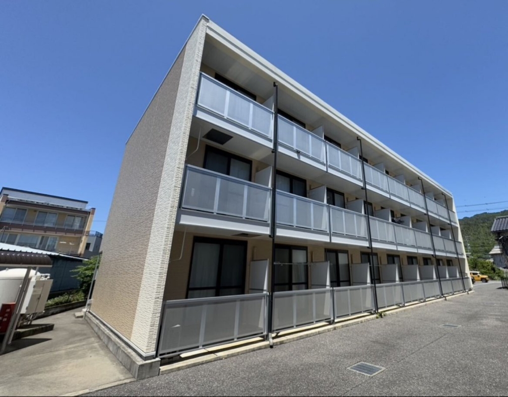 建物外観　2022.10外壁塗装済み