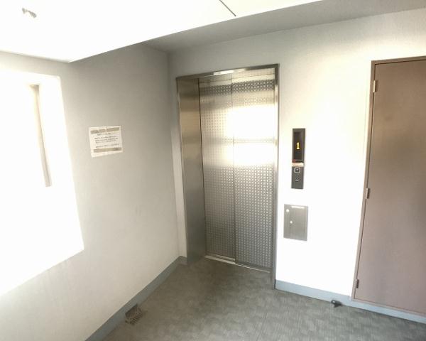 ロビー