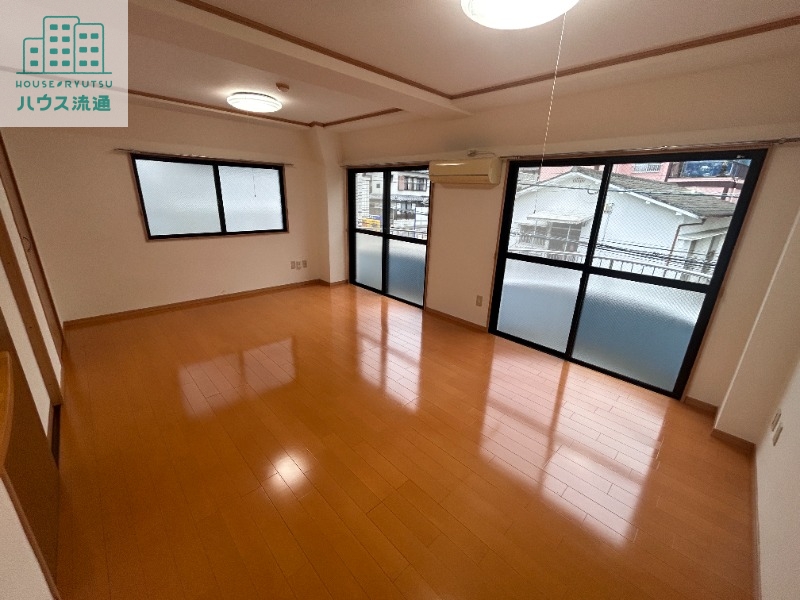 居室・リビング　※写真は同タイプ別号室