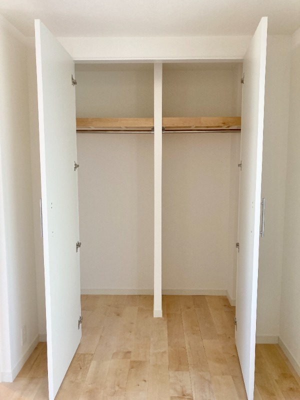 収納　収納たっぷりのクローゼット