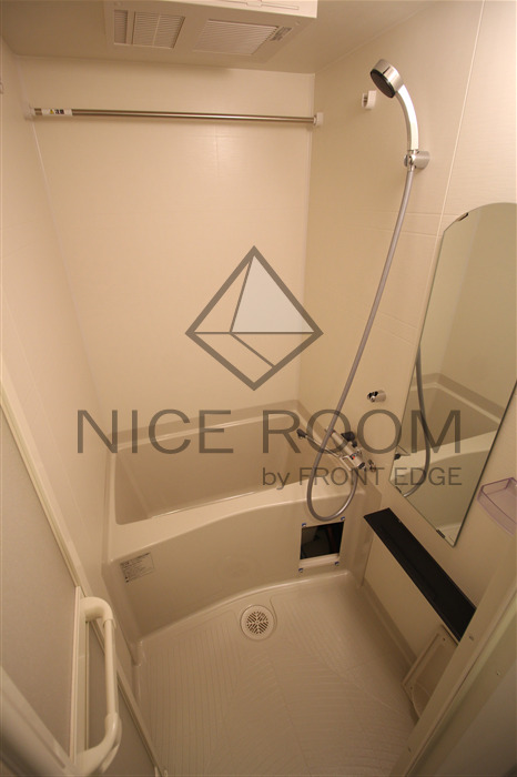 バス・シャワールーム　ララプレイス難波メティス　風呂