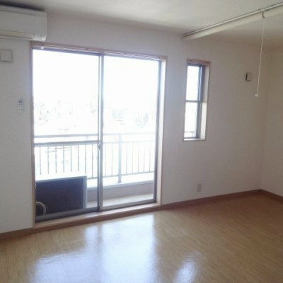 居室・リビング　※現況優先