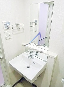 洗面設備　洗面台です。