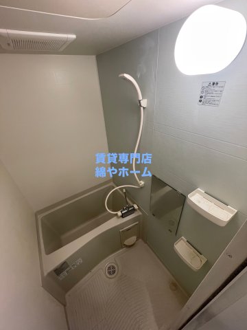 バス・シャワールーム　日々の疲れを癒すお風呂付です