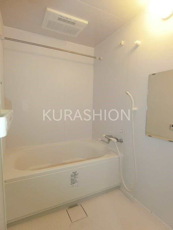 バス・シャワールーム　バス