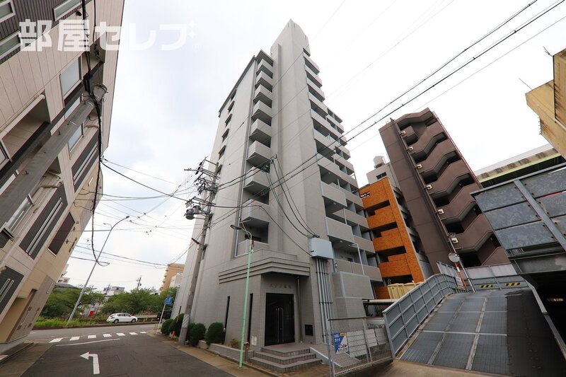 建物外観　駅近の物件です