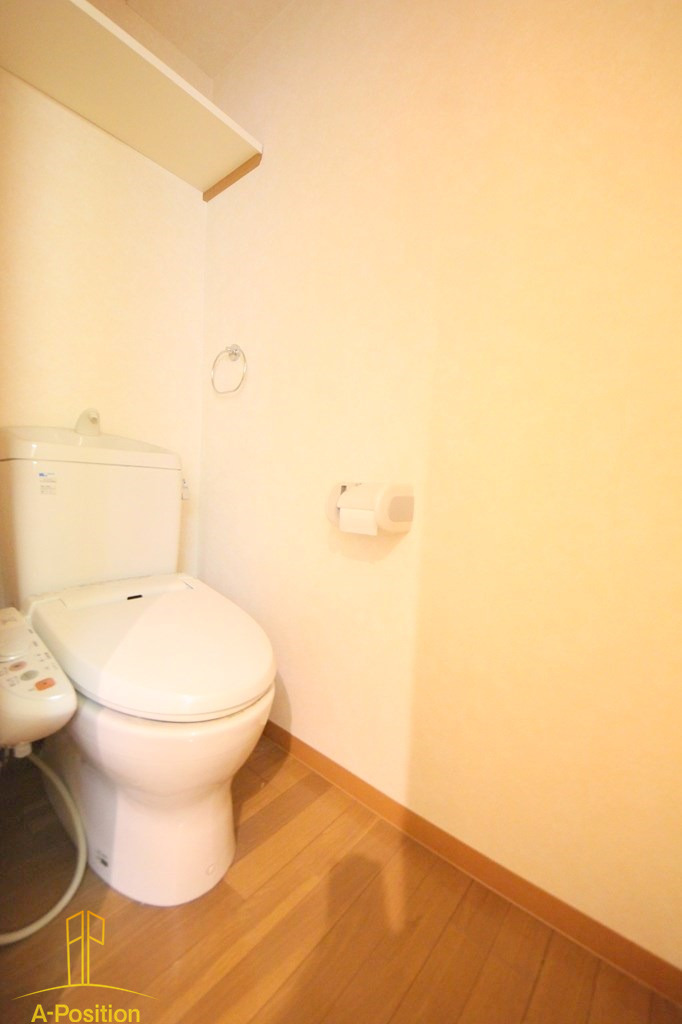 トイレ　サーペント中津