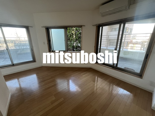 居室・リビング　別間取り写真です