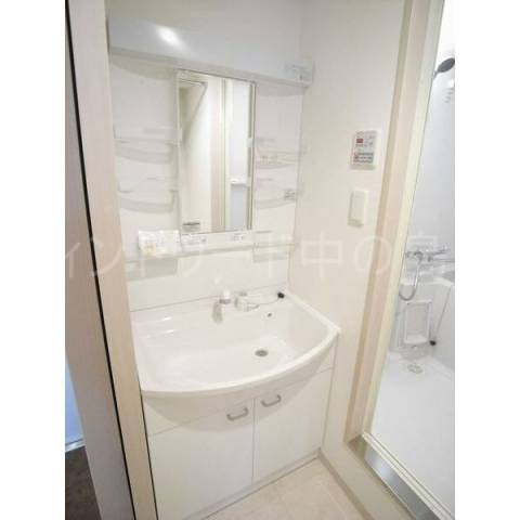 洗面設備　詳細は、ウィンドワード中の島店までご相談下さい。