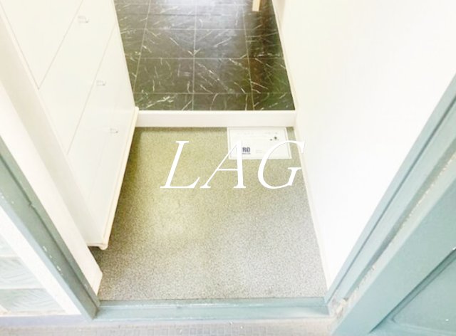 玄関　玄関です。