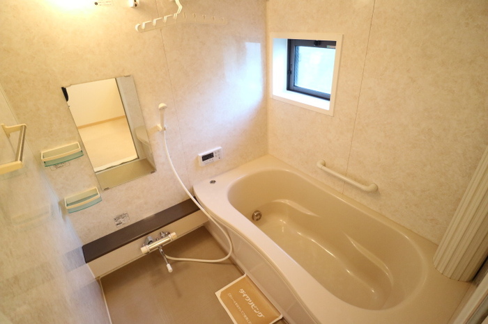 バス・シャワールーム　浴室