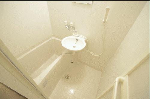 バス・シャワールーム　備品や設備仕様は号室等により異なります現地をご確認下さい。