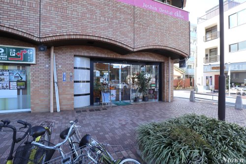 飲食店　フルーツショップ貫心（飲食店）まで752m