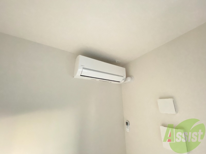 その他設備　エアコンはお部屋の角に、室温調整はおまかせ