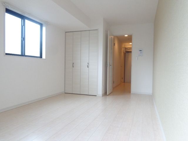 居室・リビング　角部屋２面採光