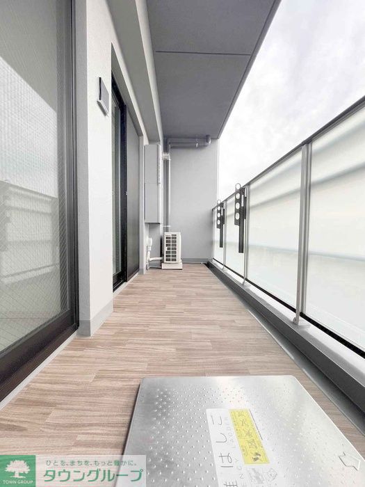 バルコニー　バルコニー