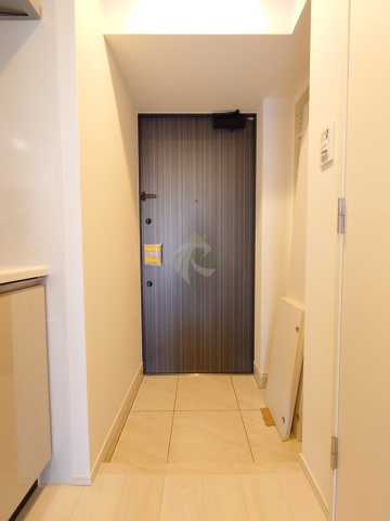 玄関　ALTERNA池袋EAST