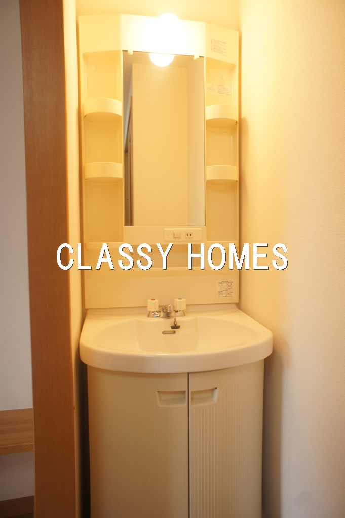 洗面設備　2002年竣工グランヴァン大井町II：洗面台