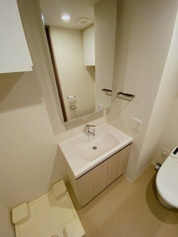 洗面設備　広い洗面スペース