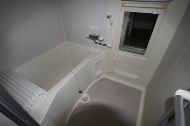 バス・シャワールーム　※別室のお写真です