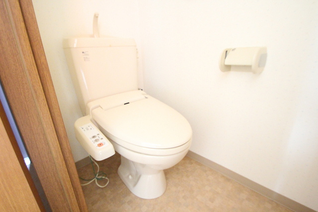 トイレ　※別室のお写真です