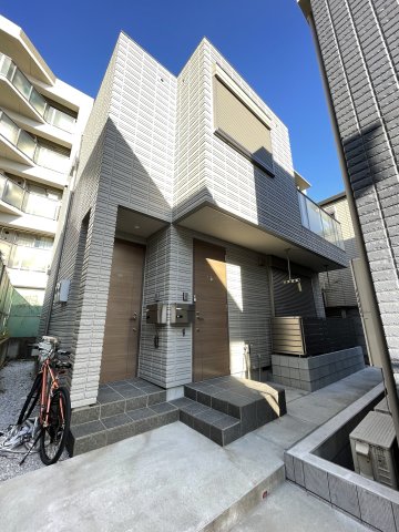 建物外観　★制震耐火構造で災害に強いマンション♪