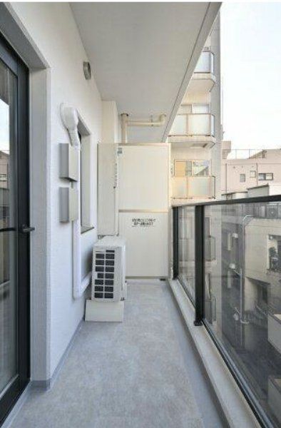 バルコニー　バルコニー