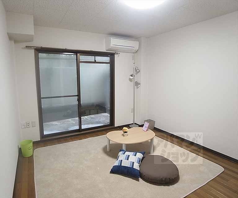 居室・リビング　洋室（モデルルーム仕様）