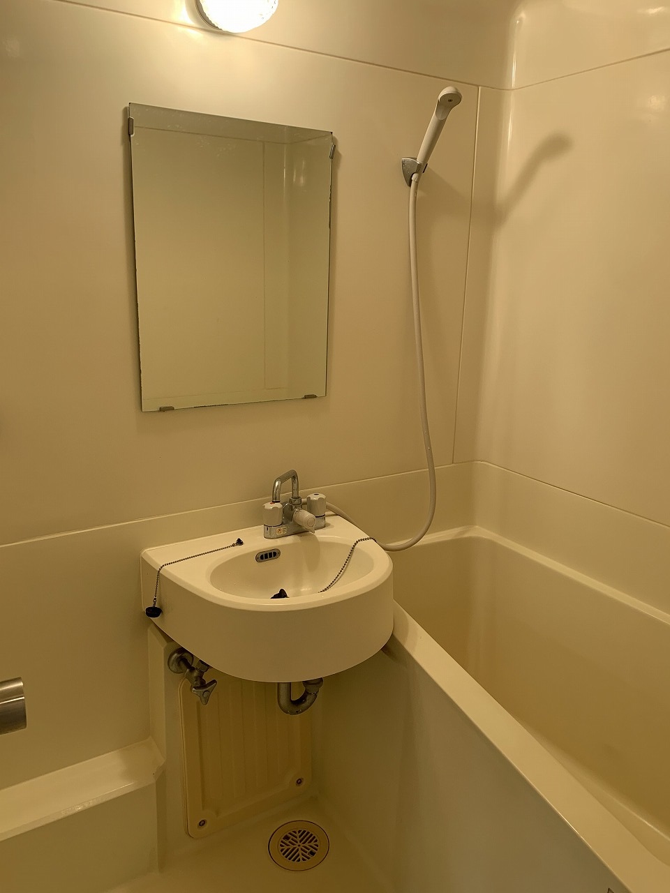 バス・シャワールーム　別部屋参考写真