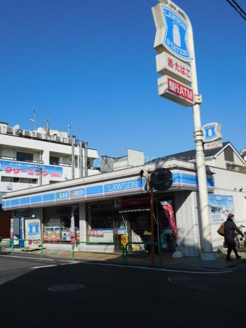 コンビニ　ローソン 練馬東大泉五丁目店（コンビニ）まで702m
